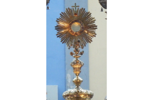 7/6 Procession du Saint Sacrement